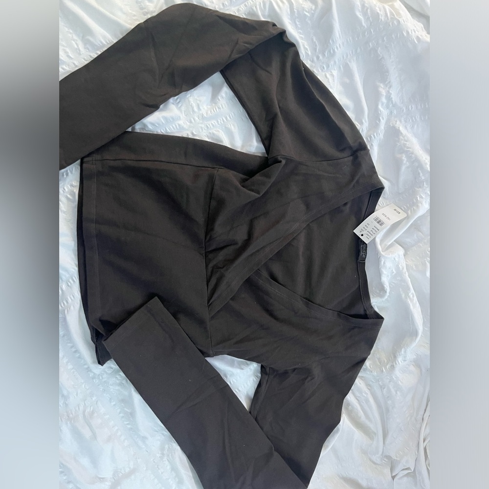 nwt- brown brandy Melville long sleeve